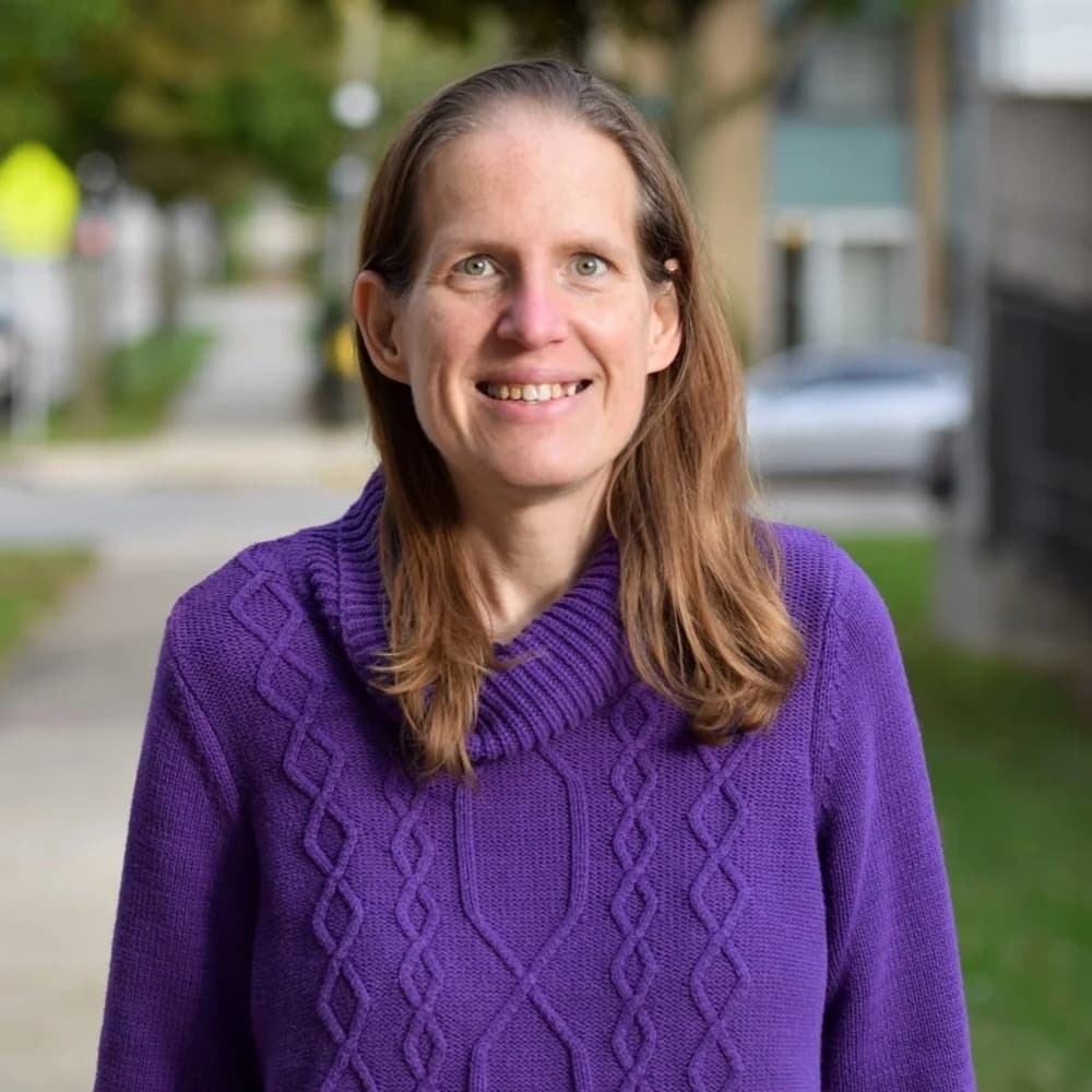 Portrait of Deanna Ratz